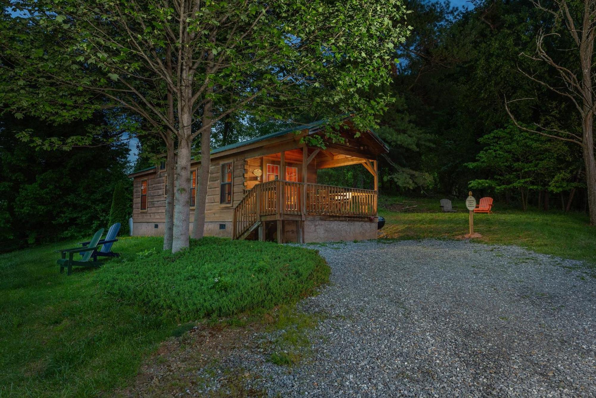 Engadine Inn And Cabins Candler Kültér fotó